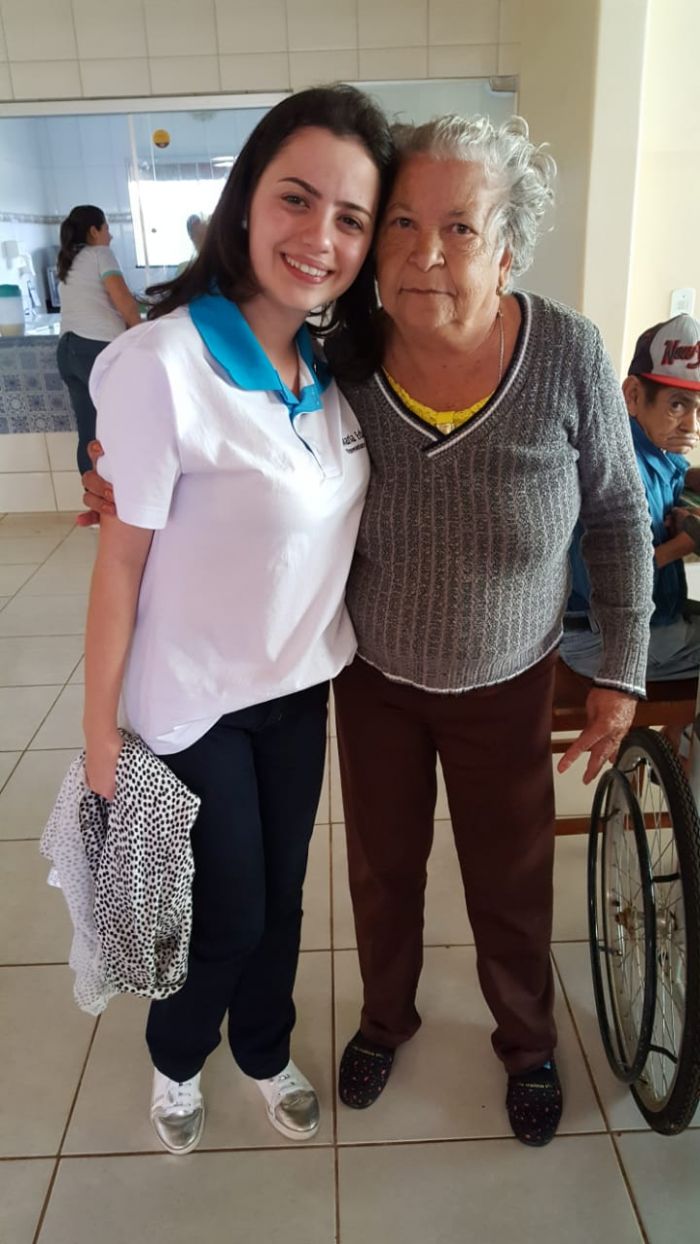 VISITA AO LAR DO IDOSO 